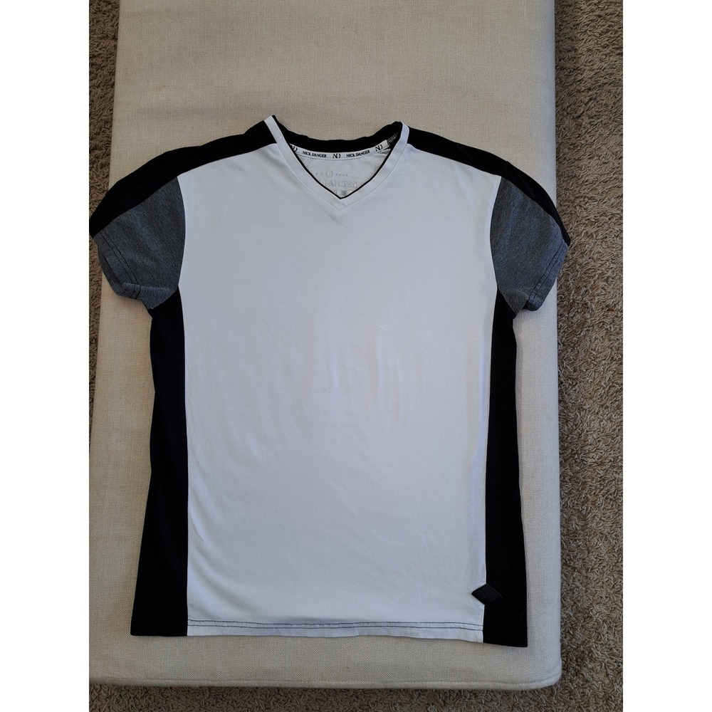 Nick Danger New York Mens Small V-Neck Shirt Colorblock White Black Grey Stretch